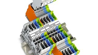 Das Wago Reihenklemmen X-Com S-System wird um eine weitere Variante ergänzt. Bei dieser Ausführung sind Ein- und Ausgang gleichermaßen steckbar. (Wago  )