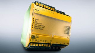 Der sichere Spannungswächter PNOZ s60 überwacht den spannungsfreien Zustand von Maschinen und Anlagen nach UL6420. (Pilz )