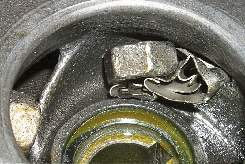 Beispiel von einem Schaden beim Fehlen eines Schmutzfängers (Bild: Kreiselpumpen im Anlagenbau)