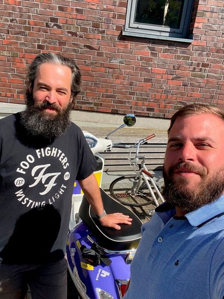In Wismar bei Sebastian Hagen von we-connect.de scheint die Sonne zur Begrüßung. (Bild: Herweck)