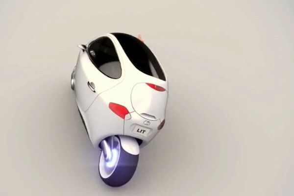 Auch beim Slalomfahren halten die beiden Gyroskope den C-1 stabil (Bild: Lit Motors)