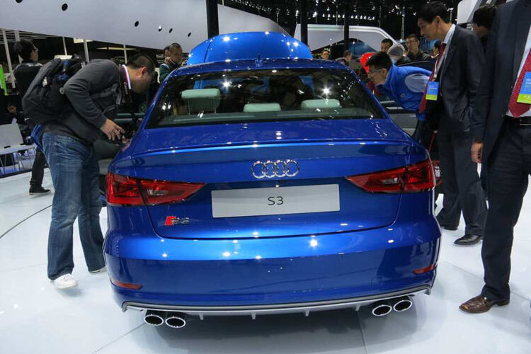 Den Audi A3 gibt es künftig auch mit Stufenheck - hier in der sportlichen S-Variante. (Foto: Press-inform)