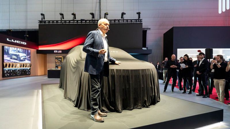 Lucid-Chef Peter Rawlinson präsentierte das erste SUV des Herstellers, den Gravity. (Bild: GIMS)