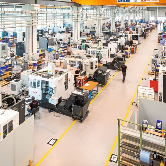 Vue de la halle de production de Starrag à Vuadens où est produite la gamme 191. Vue de la halle de production de Starrag à Vuadens où est produite la gamme 191.