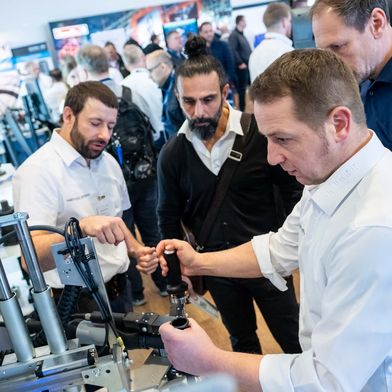 Der fachliche Austausch ist das, was die Regionalmesse Schraubtec ausmacht. (Bild: PHOTOVISION-DH )