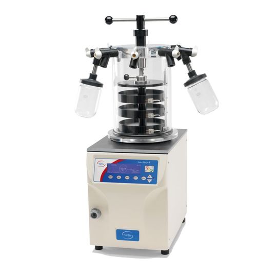 Labor GT: In einer einfachen Gefriertrocknungsanlage mit Kol- ben-/Flaschenanschluss wird die Wärme vorrangig durch Konvektion und Strahlung übertragen.(Bild: Genevac)