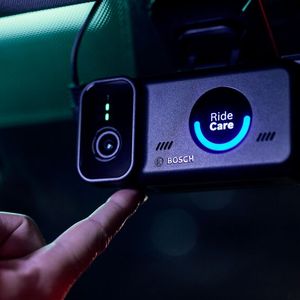 Bosch will die Sicherheit an Bord von Ridehailing-Mobilen erhöhen.(Bild:  Bosch)