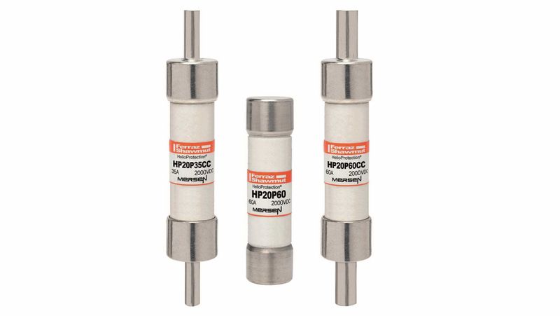 Die neuen PV-Sicherungen der Serie "HP20P" von Mersen schützen PV-Module in Solarparks vor Überspannung.(Bild:  Mersen)