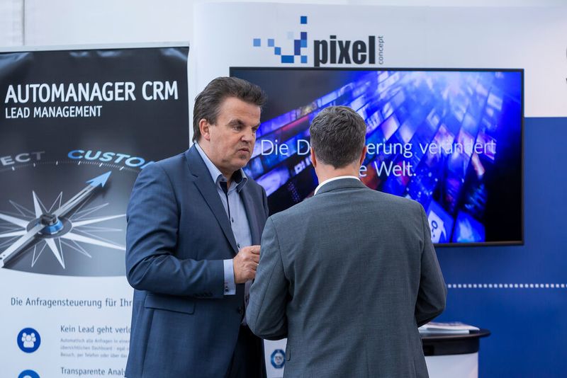Pixelconcept zeigte auf seinem Stand, wie es Autohäuser mit seinen Lösungen fit für das digitale Zeitalter macht. (Stefan Bausewein)
