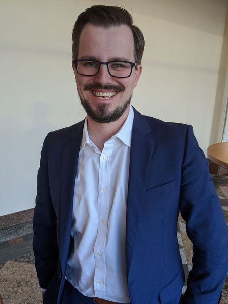 Der Informatiker und Hirnforscher Dr. Konrad warnt davor, KI-Systeme zu verwenden, ohne diese genau zu verstehen. (Bild: Oliver Schonschek)