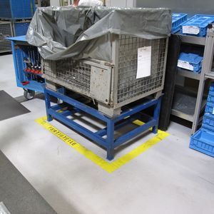 In den Gitterboxen müssen Foliensäcke zum Schutz der eingelagerten Teile eingesetzt werden. Bild: Schoeller Arca Systems