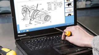 Für den Einsatz unter anderem in Werkstätten konzipiert: die neue Auflage von Panasonics „Toughbook CF-54“. (Foto: Panasonic)