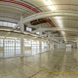 Einst Industriekomplex für die Produktion von Küchen, jetzt die Heimat für das rollende Lager des Porsche-Museums.(Foto:  Dominsky)