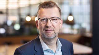 Stahl hat gute Eigenschaften als Wärmespeicher und hat dazu den großen Vorteil, dass er sehr gut verfügbar ist. Außerdem ist er vollständig recycelbar und der Umgang damit bekannt.“ Peter Kordt, Lumenion (Bild: Lumenion)