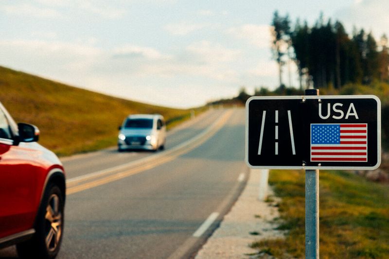 Auch die Straßen anderer Nationen sind dort nachgebildet. (Bild: Mercedes-Benz)