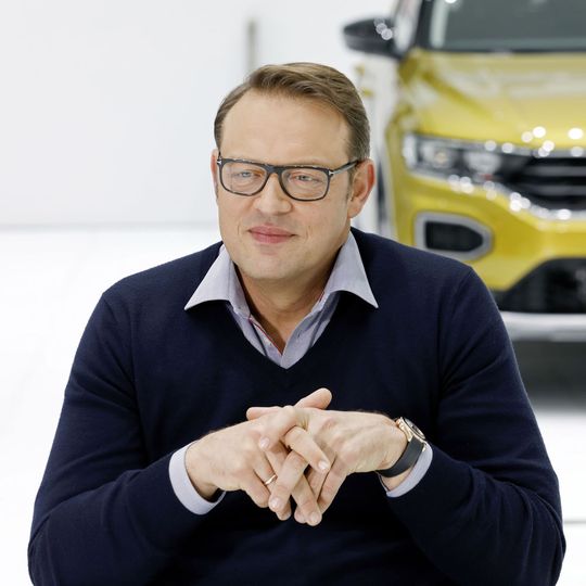 Volkswagen werde keine Werbung mehr bei Facebook schalten, „bis sich etwas verbessert“, betonte Marketingchef Jochen Sengpiehl.(Bild:  Volkswagen)