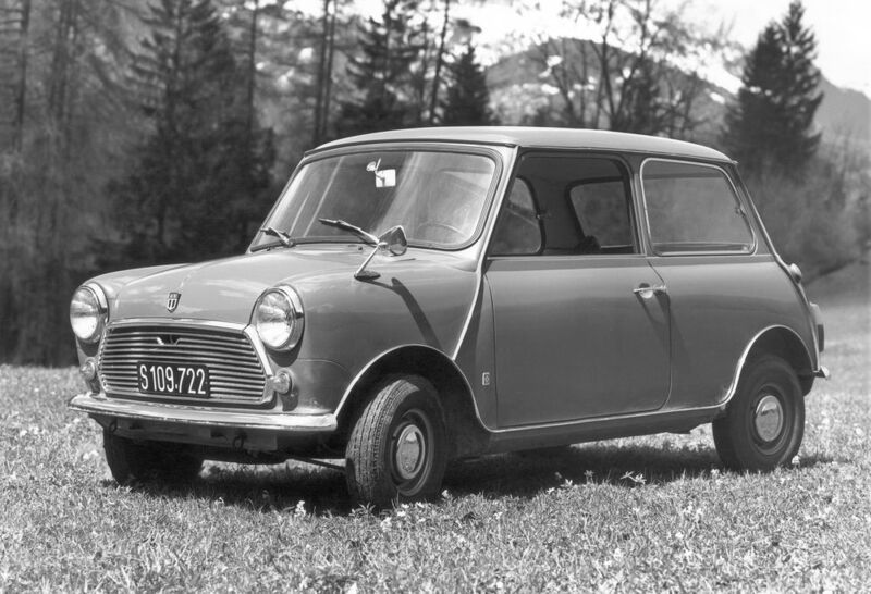 Der erste Mini wurde 1959 von der British Motor Corporation produziert. In den vergangenen Jahren legten die Gebrauchtwagenpreise um 128 Prozent zu. (BMW)