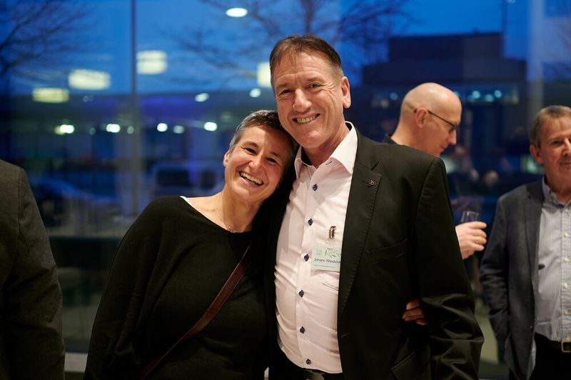 Impressionen vom ELEKTRONIKPRAXIS Frühlingsfest 2023 im Ketterer Kunst mit der Verabschiedung von Johann Wiesböck.  (Bild: © EYE AM CHRIS)