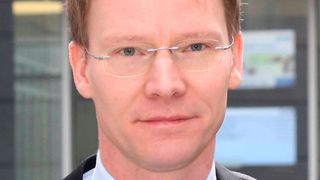 Dr. Andreas Gontermann eröffnet den 15. EMS-Tag. Er leitet die Abteilung Wirtschaftspolitik, Konjunktur & Märkte beim Zentralverband Elektrotechnik- und Elektronikindustrie e.V. (ZVEI)