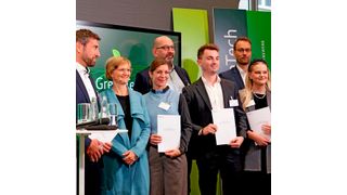 Dr Franziska Brantner, Parliamentary State Secretary at the Federal Ministry for Economic Affairs and Climate Protection (first from left) together with the CO2ptimat team. (Source: BMWK)