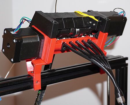 Die Material-Wechsel-Einheit soll das FDM-Drucken mit fünf Filamenten ermöglichen. (Bild: Pierre Masselot/Purmundus Challenge)