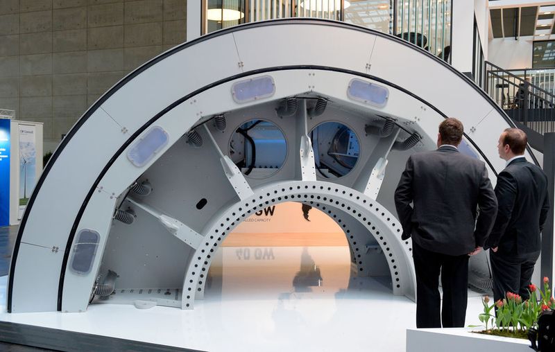 Von umweltfreundlicher Energieerzeugung über Energieeffizienz bis hin zum Energiemanagement – die Leitmesse Energy der Hannover Messe 2017 zeigt viele Möglichkeiten. (Hannover Messe)
