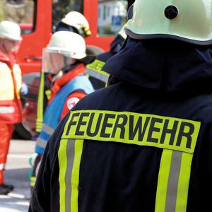 Bild 2: Viele Unternehmen verlassen sich blind auf die Feuerwehr. Doch die Retter fordern auch von den Firmen richtige Evakuierungsmaßnahmen. 