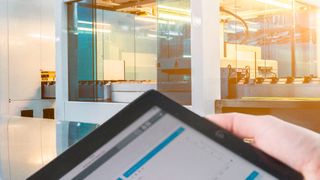 Die Digitalisierung ist für ein Unternehmen Fluch und Segen zugleich. Um die Vorteile zu nutzen, müssen Ressourcen zur Verfügung gestellt werden. (Bild: REFA)