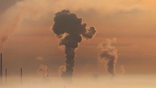 BMBF-Verbundprojekt „PROPHECY: PROzesskonzepte für die PHotokatalytische CO2-Reduktion verbunden mit LifE-CYcle-Analysis“ will die Gesamtproduktausbeute in der photokatalytischen CO2-Reduktion um mehrere Größenordnungen steigern. (gemeinfrei)