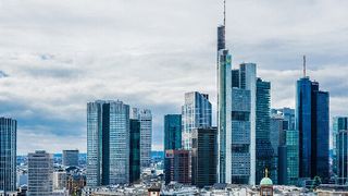 Ist die Cloud im Finanzsektor fest verankert? Dazu haben wir Andreas Wodtke und Frank Theisen, beide von IBM, befragt. (Bild: gemeinfrei© Leonhard Niederwimmer)