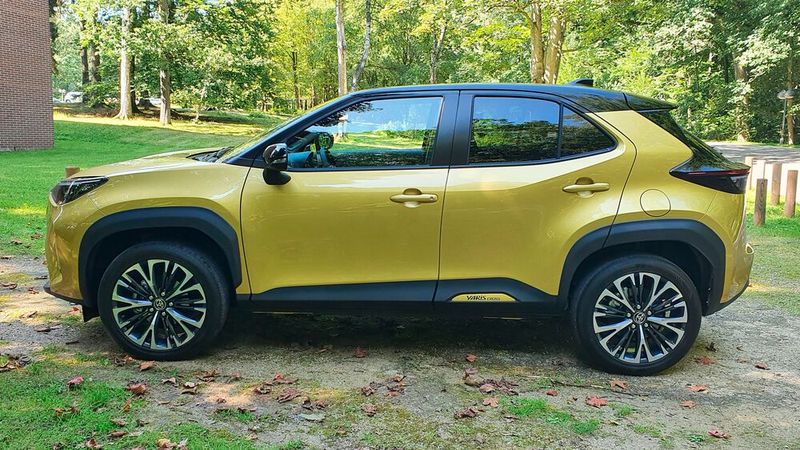 Besonders auffällig sind die eckigen Radkästen.  (Bild: Mauritz/»kfz-betrieb«)