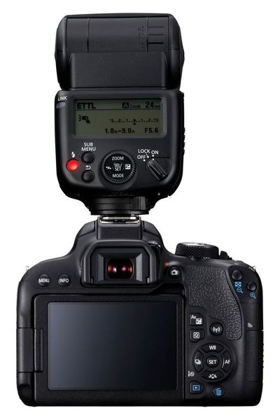 Mit einer intuitiven Bedienoberfläche und einem Tipps&Tricks-Menü soll die EOS 800D Einsteiger in die Spiegelreflex-Technologie locken.  (Canon)