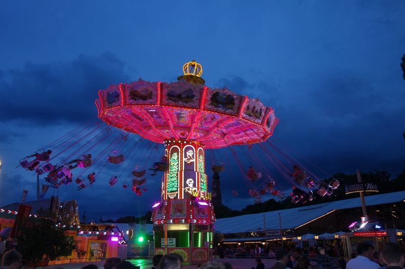 Bei der Karusselfahrt hat man dieses Jahr etwas gefroren. (Bild: IT-BUSINESS)