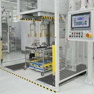 In Bad Neustadt integriert Siemens Herstellungsprozesse in eine durchgängige Fertigungslandschaft, um die Kundenanforderungen im Hinblick auf Qualität, Preis und Liefertermin erfüllen zu können.