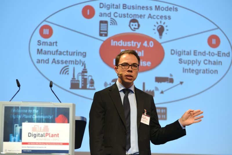 Impressionen des diesjährigen Digital Plant Kongress aus Würzburg. Fach- und Führungskräfte aus den Bereichen Prozessindustrie, Anlagenbau, Anlagenplanung und Anlagenkonstruktion diskutierten spannende Fragen rund um die Digitale Anlage. (Bild: Untch)