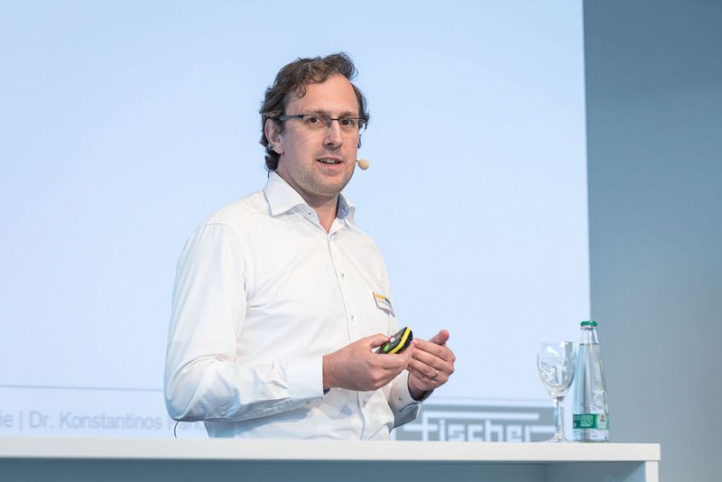 16. Anwenderkongress Steckverbinder: Der erste Steckverbinder-Tag am 5. Juli 2022 fokussierte neue Technologien und Trends wie den intelligenten Steckverbinder und KI in der Qualitätskontrolle, die additive Serienfertigung von Steckverbinder, DC-Verbindungstechnik, modulare Steckverbinder sowie messtechnische Verfahren. (Bild: Elektronikpraxis)