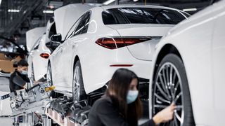 Viele Autohersteller verzeichneten im ersten Halbjahr hohe Gewinne, obwohl der weltweite Pkw-Absatz und die Firmenumsätze im Schnitt weiter unter dem Vor-Corona-Niveau lagen.  (Bild: Mercedes-Benz )
