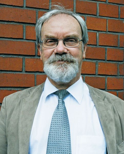 „Wir bieten Stahlprodukte mit Festigkeiten über 1000 MPa und einer hohen Reinheit. Dadurch ermöglichen wir Komponenten, die belastbarer und leichter sind“, erläutert Frank Wilke, Vice President Technology + Quality der Deutschen Edelstahlwerke. (Bild: Deutsche Edelstahlwerke/Schmolz+Bickenbach)