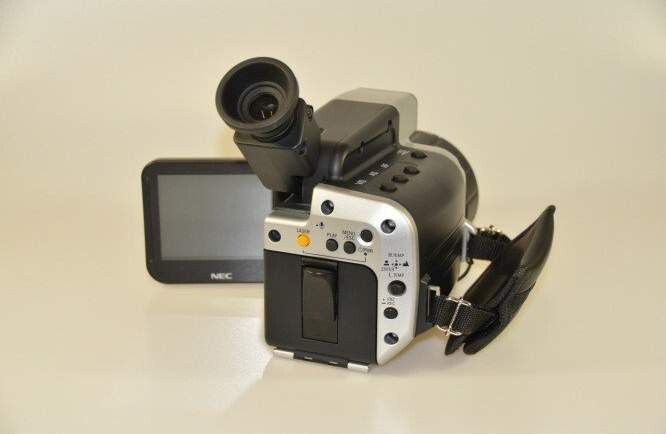 Nec Avio Infrared Technologies R300W2 Wärmebildkamera (Fraunhofer IOSB)