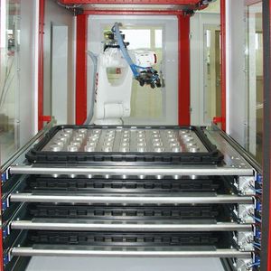 Die Automationszelle nimmt bis zu fünf Paletten mit Abmessungen von 600 mm × 400 mm auf. Bild: FMB