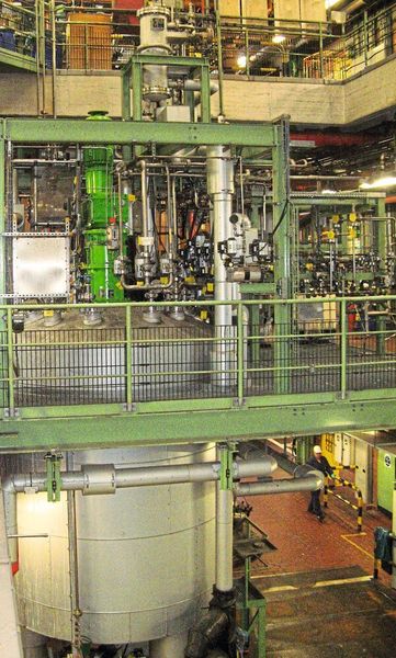 Bei Levaco Chemicals sorgt Prozessdampf für ordentlich Hitze in den Reaktoren. Damit der Energieträger so effizient wie möglich genutzt werden kann, setzt das Chemieunternehmen auf Venturidüsen-Kondensatableiter von EBE Engineering aus Essen. (EBE Engineering)