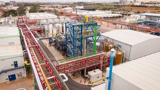 Covestro's new chlorine plant in Tarragona will enable more sustainable and efficient production of MDI, a major raw material for polyurethane rigid foam. (Source: © Covestro)