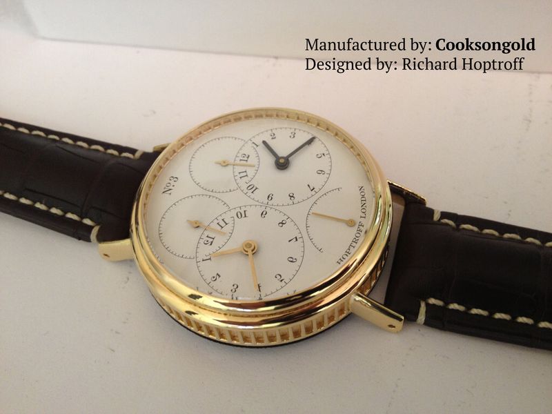 Die erste Atomarmbanduhr der Welt, ein Produkt der britischen Luxusmanufaktur Hoptroff London, wurde im DLMS-Verfahren aus 18 Karat 3N Gelbgold hergestellt. Der Chronometer mit eigener Strahlquelle wiegt ganze 34,1 g! (Bild: Cooksongold)