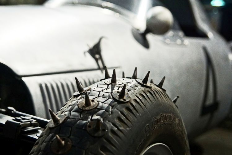 In den Fünzigern sahen Rennspikes noch ein bisschen anders aus als heute. (Bild: Matthias Knödler)