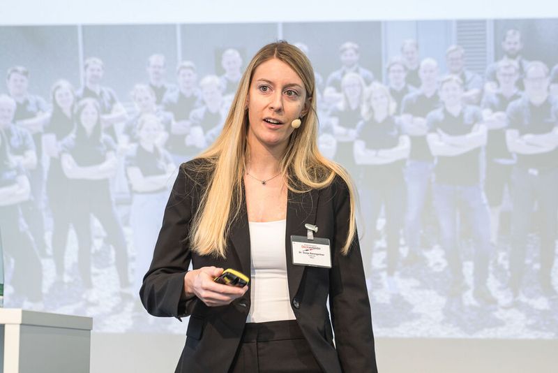 16. Anwenderkongress Steckverbinder: Der erste Steckverbinder-Tag am 5. Juli 2022 fokussierte neue Technologien und Trends wie den intelligenten Steckverbinder und KI in der Qualitätskontrolle, die additive Serienfertigung von Steckverbinder, DC-Verbindungstechnik, modulare Steckverbinder sowie messtechnische Verfahren. (Bild: Elektronikpraxis)