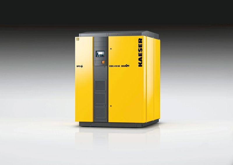 Hohe Effizienz und geringer Platzbedarf – damit glänzen die Schraubengebläse der EBS-Serie.  (Bild: Kaeser)