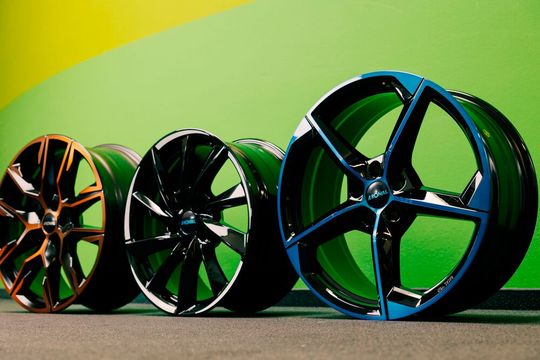 Reifen, Räder und Teile umfasst das Angebot bei GETTYGO, das aufgrund der Lieferantenstruktur auch in Stoßzeiten eine enorme Verfügbarkeit aufweist.(Bild:  GETTYGO)