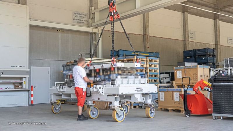 Bereitstellung des Werkzeuges für besondere, legierte Stahlbauteile. (Bild: Genkinger)