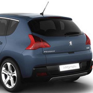 Der E-Motor des Crossover-Peugeots leistet 41 PS.