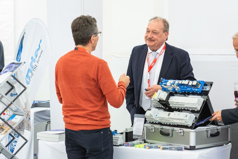 Eindrücke vom 2. Anwenderforum Relaistechnik vom 17. bis 18. Oktober 2019 in Würzburg  (VCG)